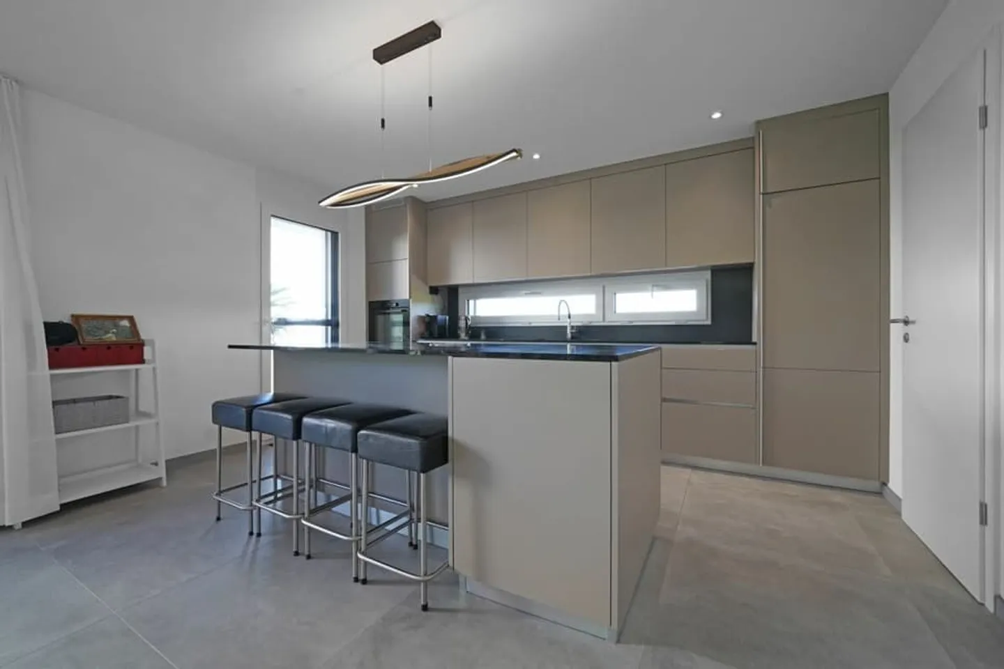 Duplex moderno con vista - Foto 6 di 13