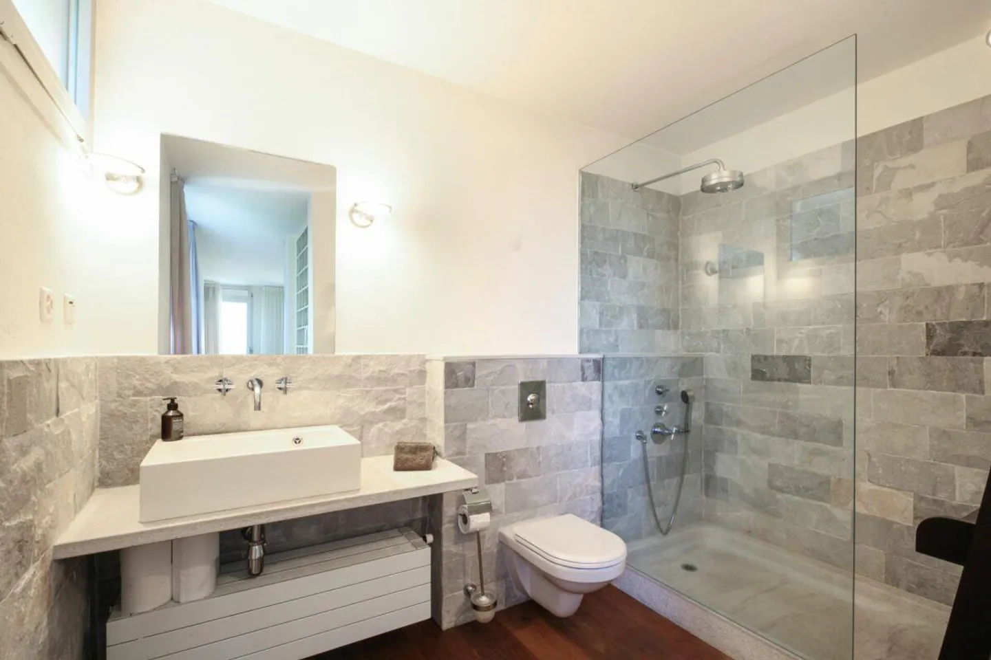 ORSELINA - Villa prestigieuse dans un style design, signée par le célèbre architecte Pisenti - Photo 22 sur 29