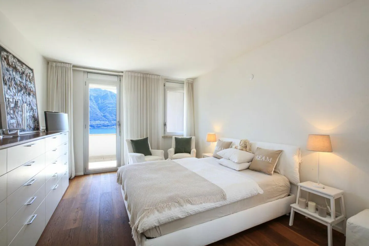 ORSELINA - Villa prestigieuse dans un style design, signée par le célèbre architecte Pisenti - Photo 23 sur 29