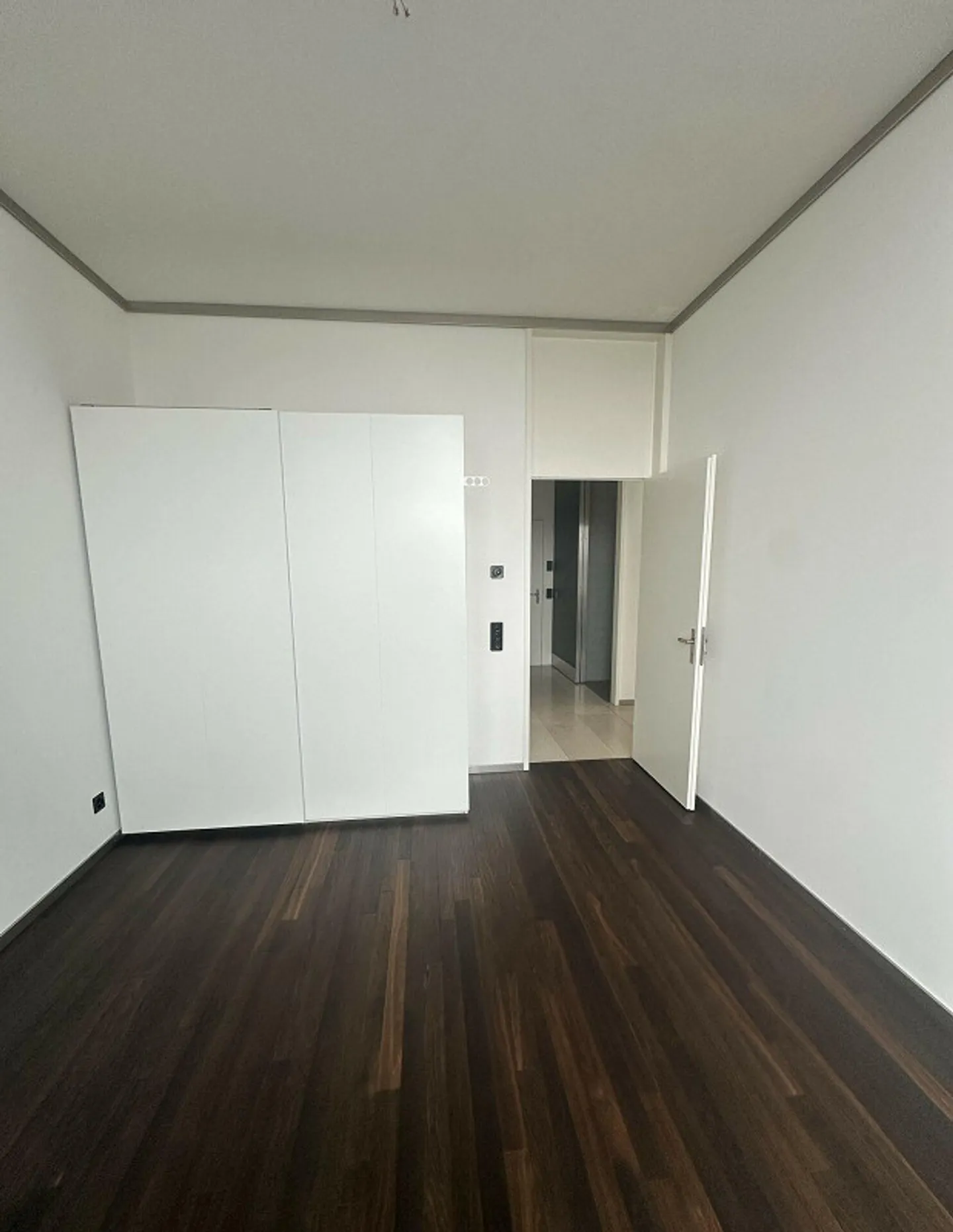 Europaallee / 2.5-room apartment in the center of Zurich - Photo 4 of 6