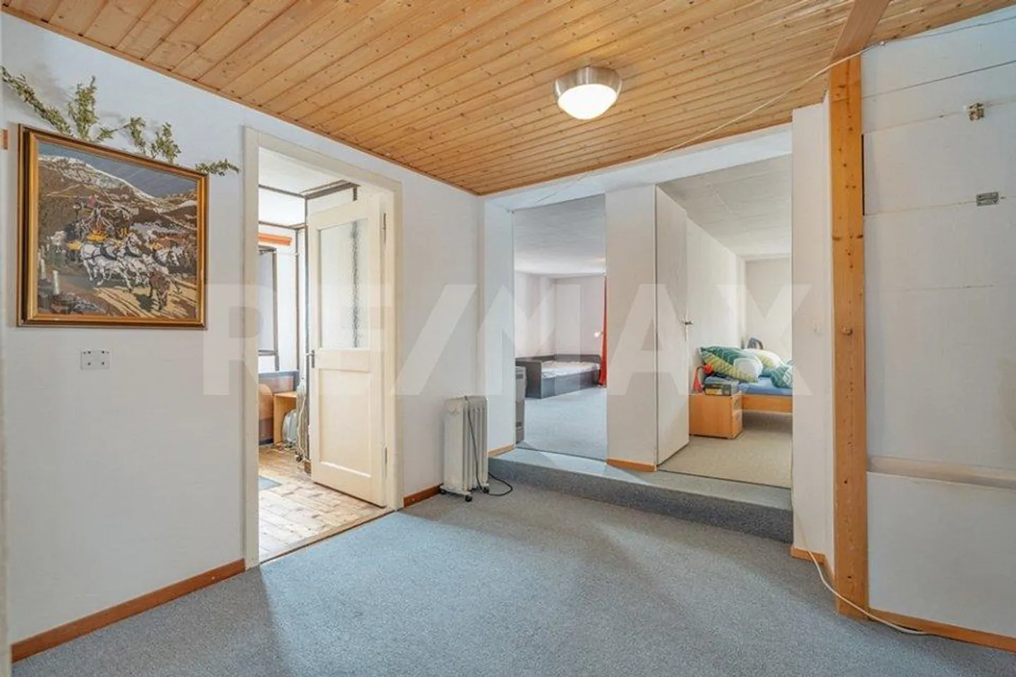 Neither Fish nor Fowl - a special property - Photo 10 of 11