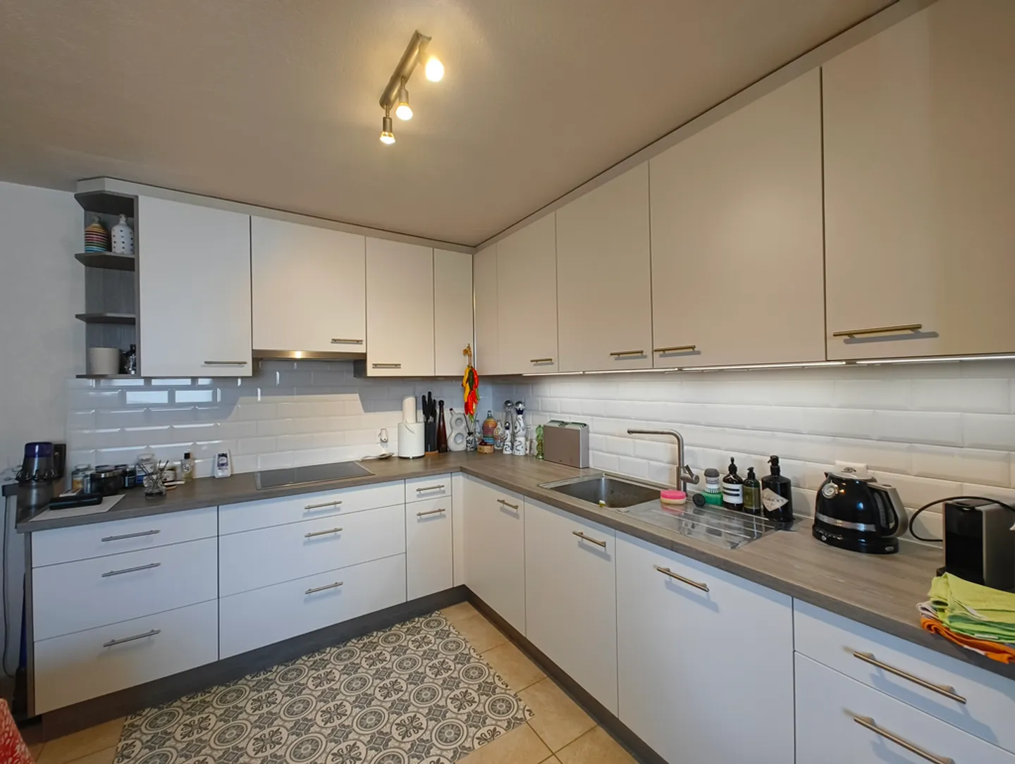 Bel appartement en duplex dans une maison de village à Eysins - Photo 1 sur 4