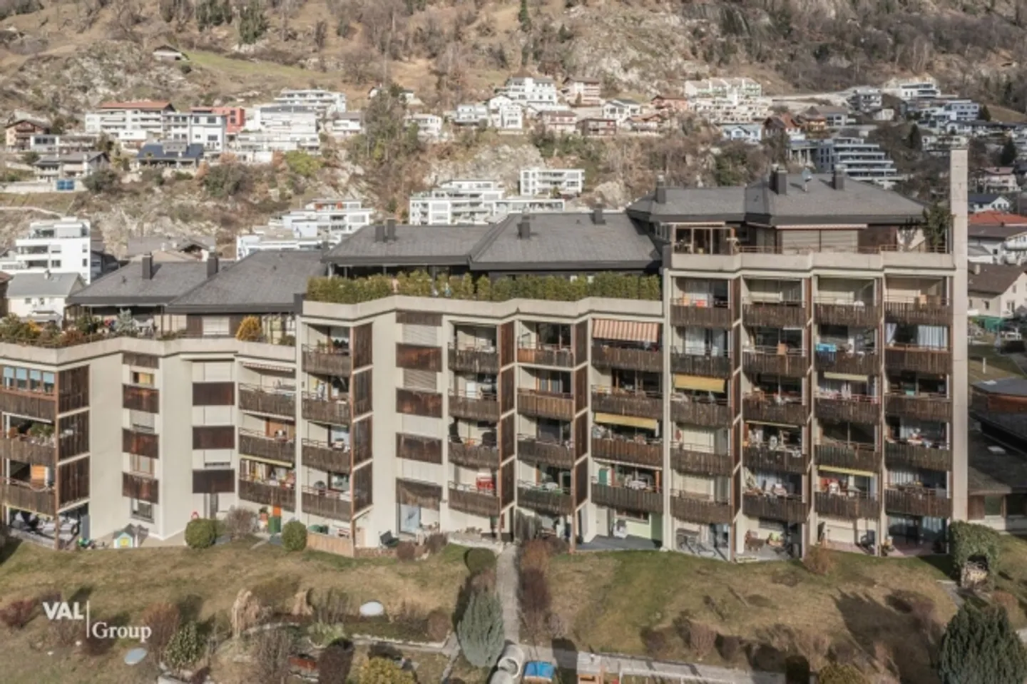 Appartement à vendre - Photo 2 sur 12