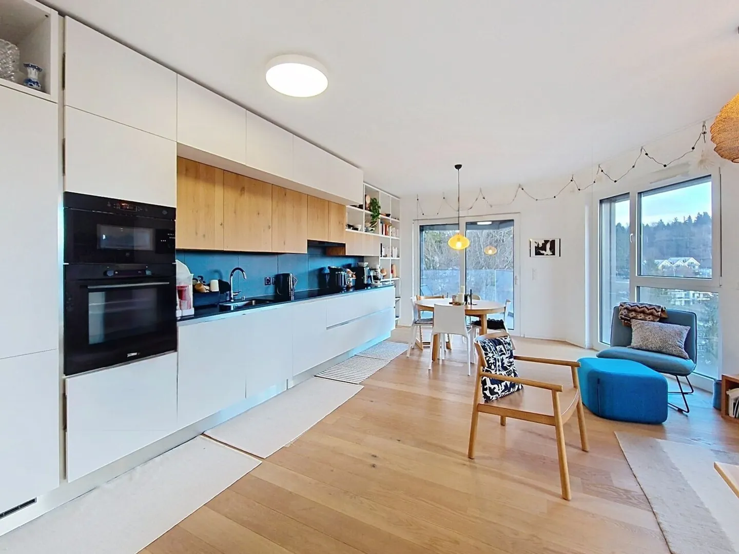 Wunderschöne Wohnung mit Loggia und freiem Blick in ruhiger Lage - Foto 3 von 11