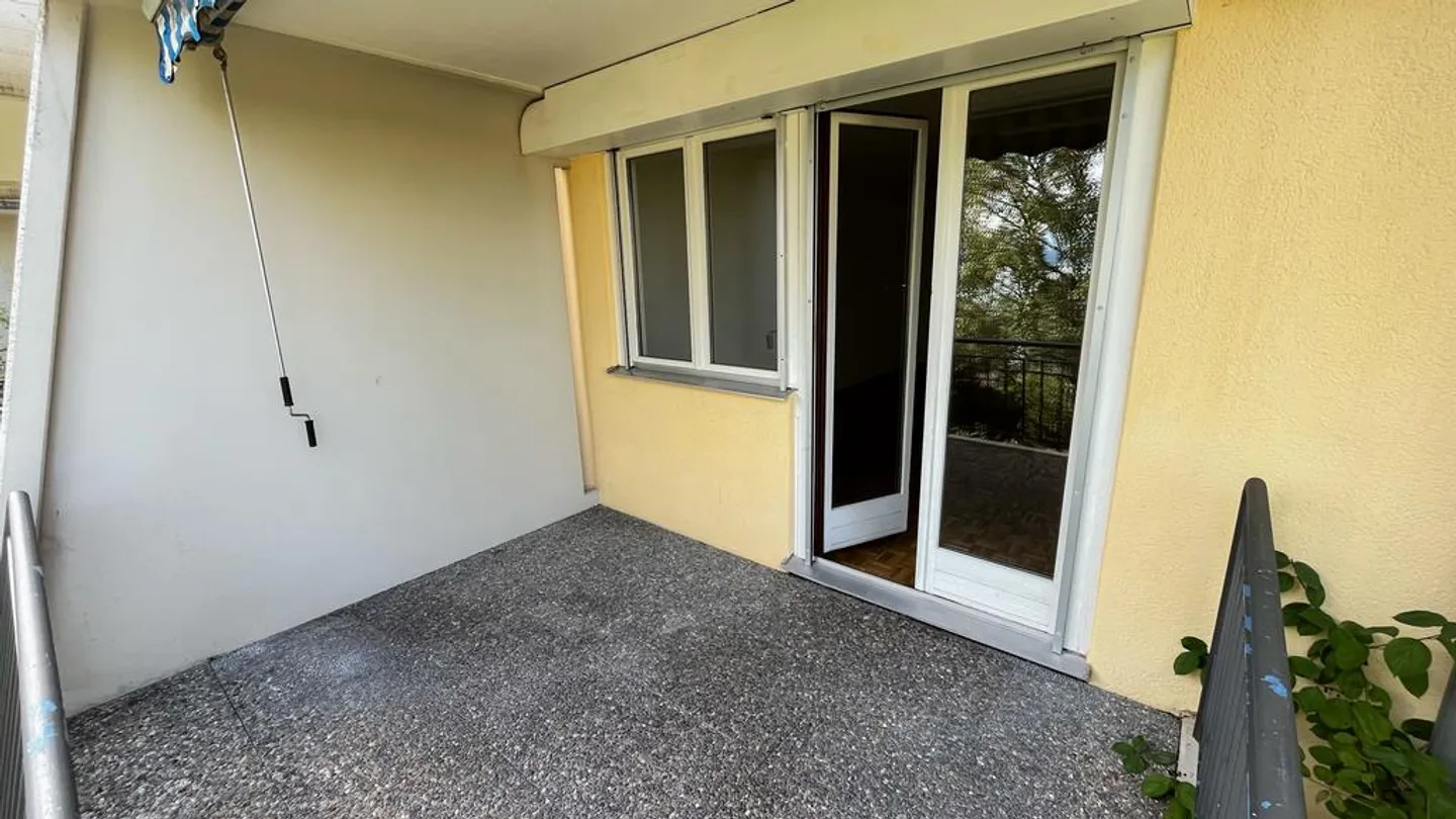 Appartement Charmant avec Vue sur le Lac - Photo 12 sur 12