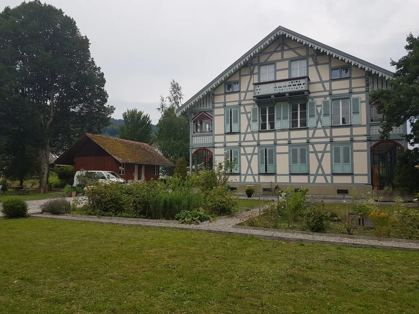 Appartamento affascinante con 3 camere in edificio storico a Belp - Foto 5 di 34