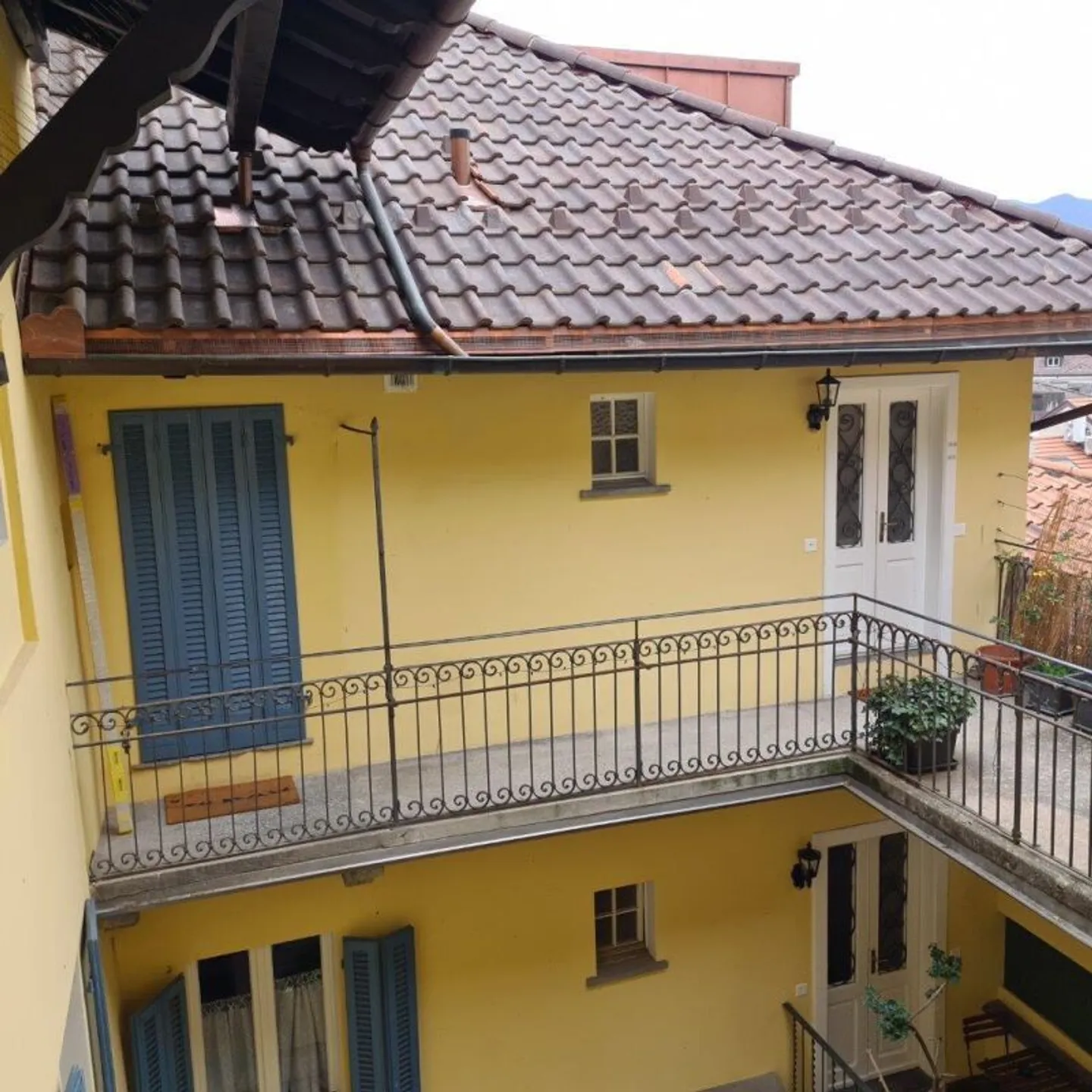 3-Room Duplex Apartment in the Heart of the Old Town - Photo 1 of 7