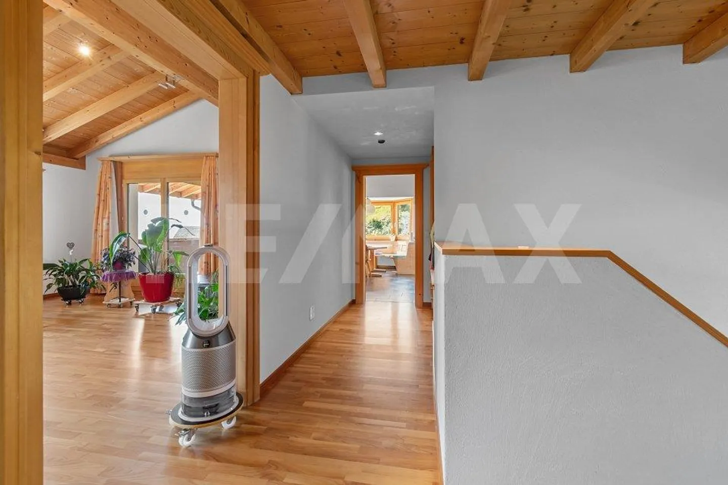 Spacious 6½-room maisonette apartment with garden and beautiful view - Photo 13 of 13