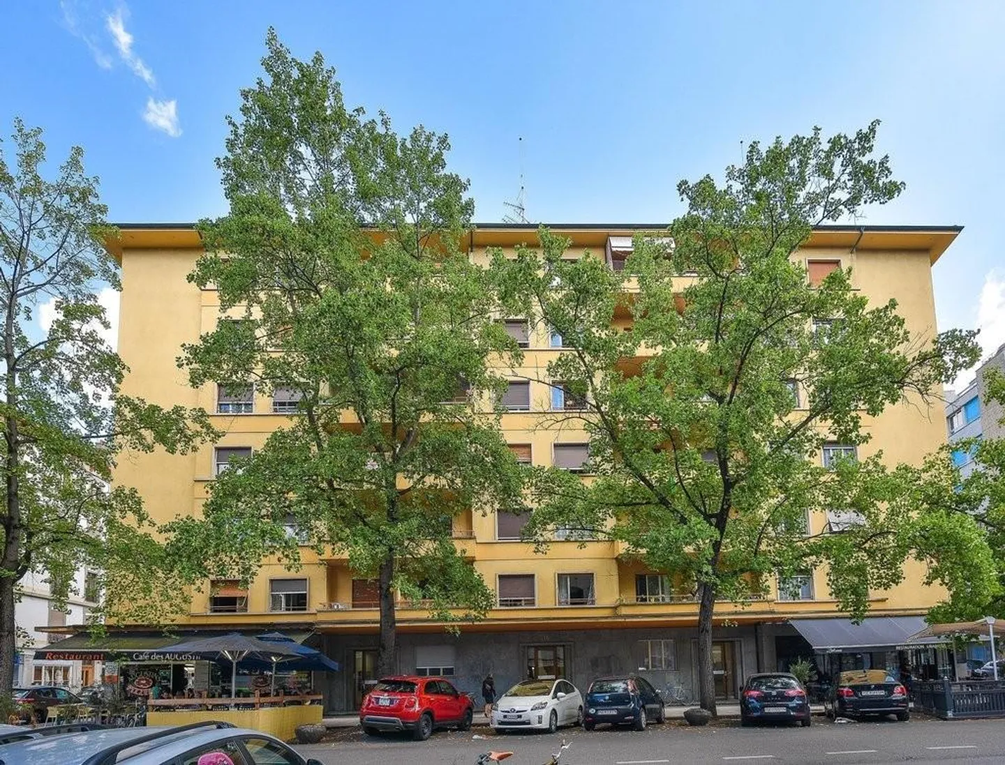 Box for rent in a central and lively neighborhood - Photo 1 of 1