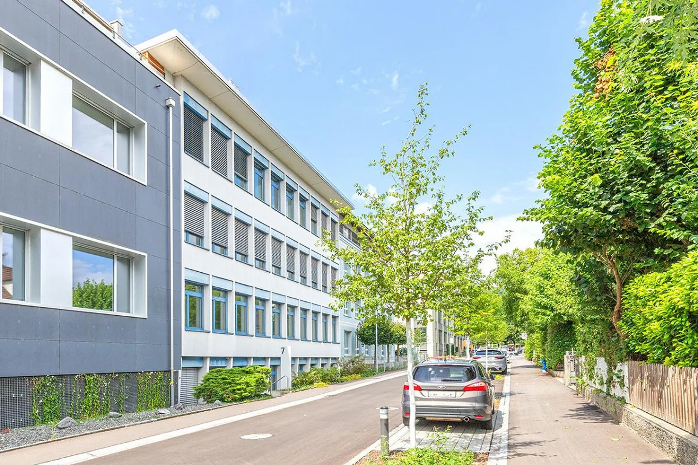 Günstige Parkplätze nahe Bahnhof Olten - Foto 1 von 3