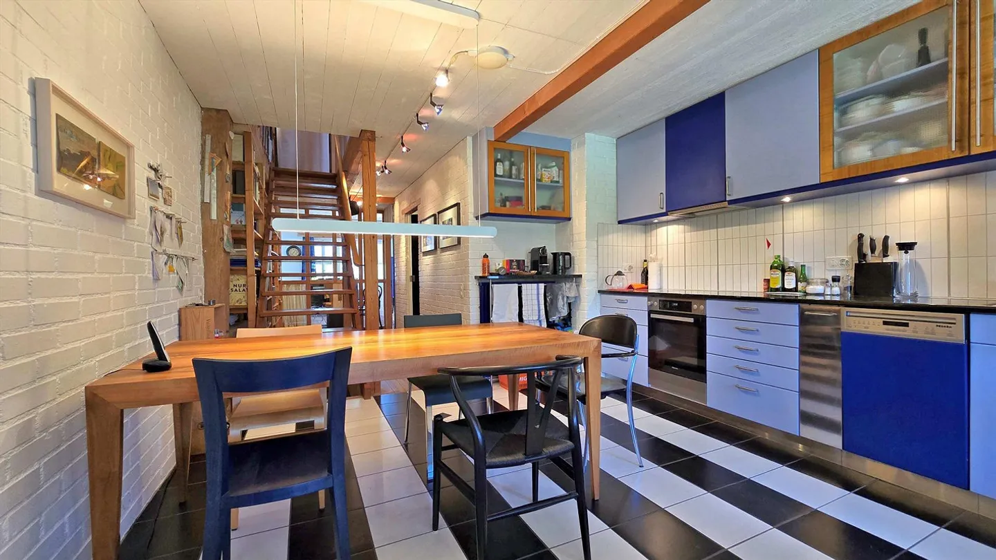 Section de maison Flarz nouvellement construite avec espace atelier/loft - Photo 8 sur 14