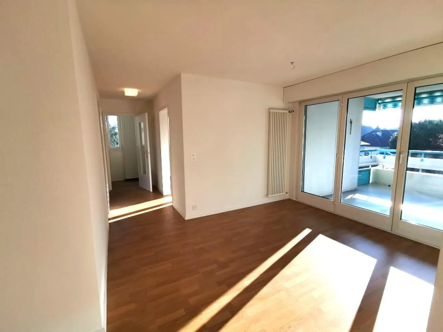 Appartement lumineux de 3,5 pièces - Photo 2 sur 10