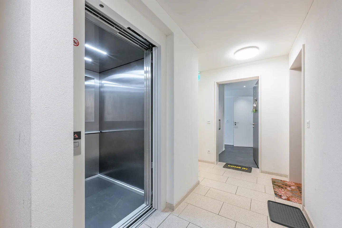 Apartment 3.5 Rooms - Photo 3 of 12