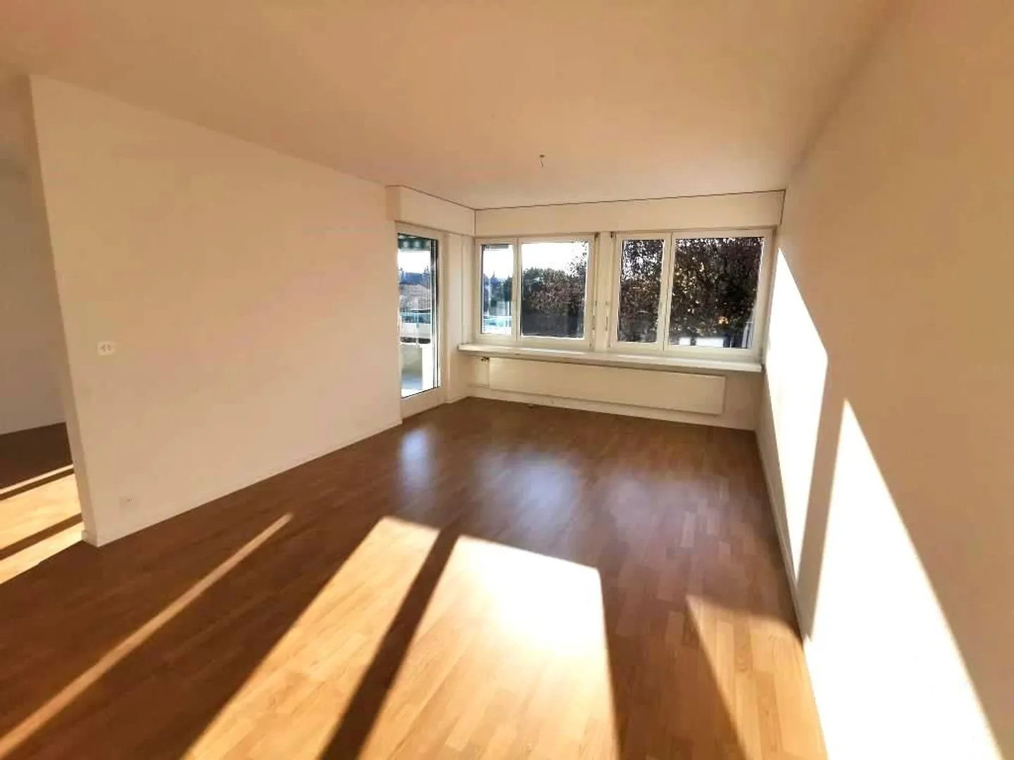 Appartement lumineux de 3,5 pièces - Photo 3 sur 10