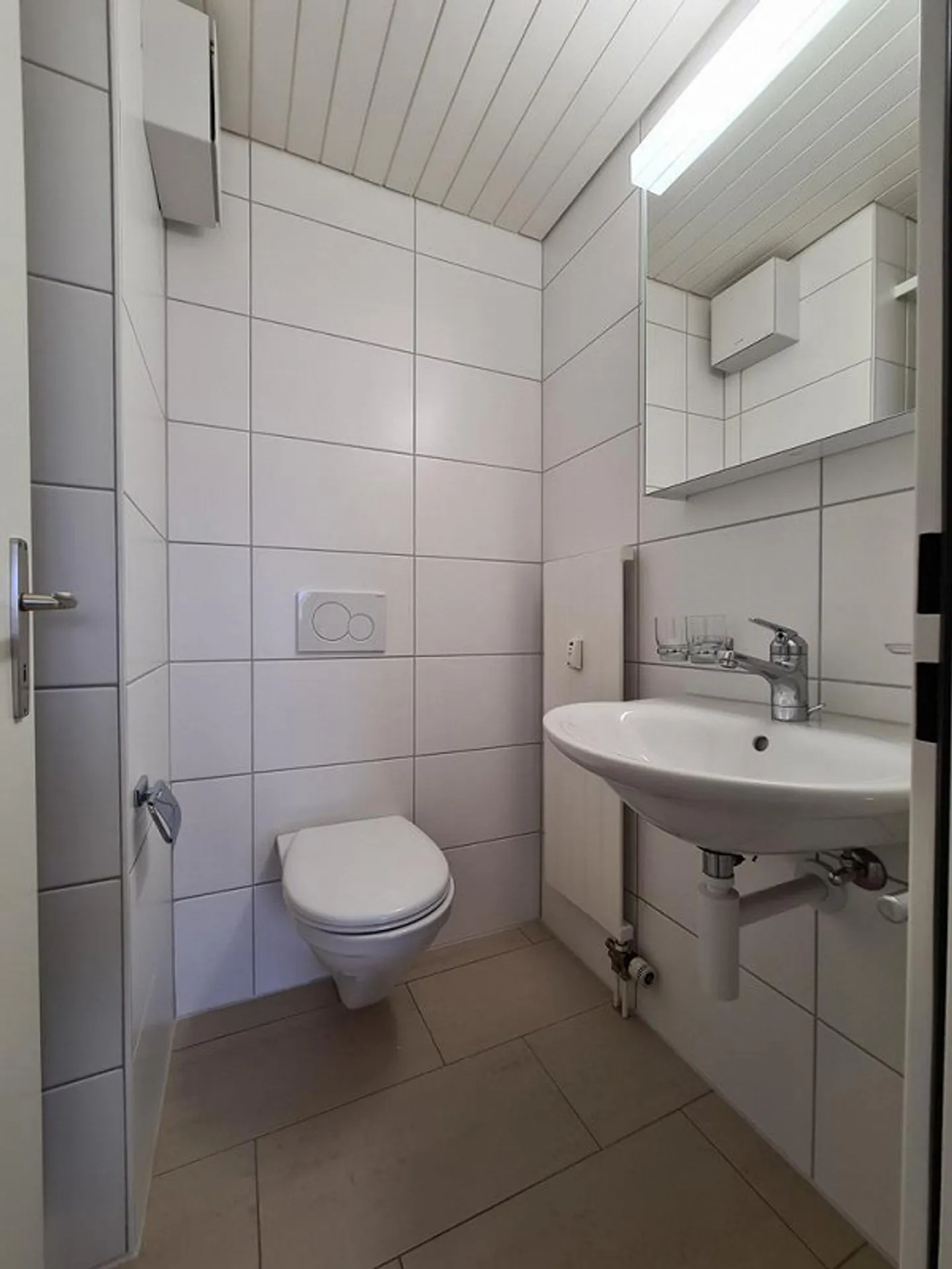 Helle 3.5-Zimmerwohnung in Bottmingen - Foto 4 von 6