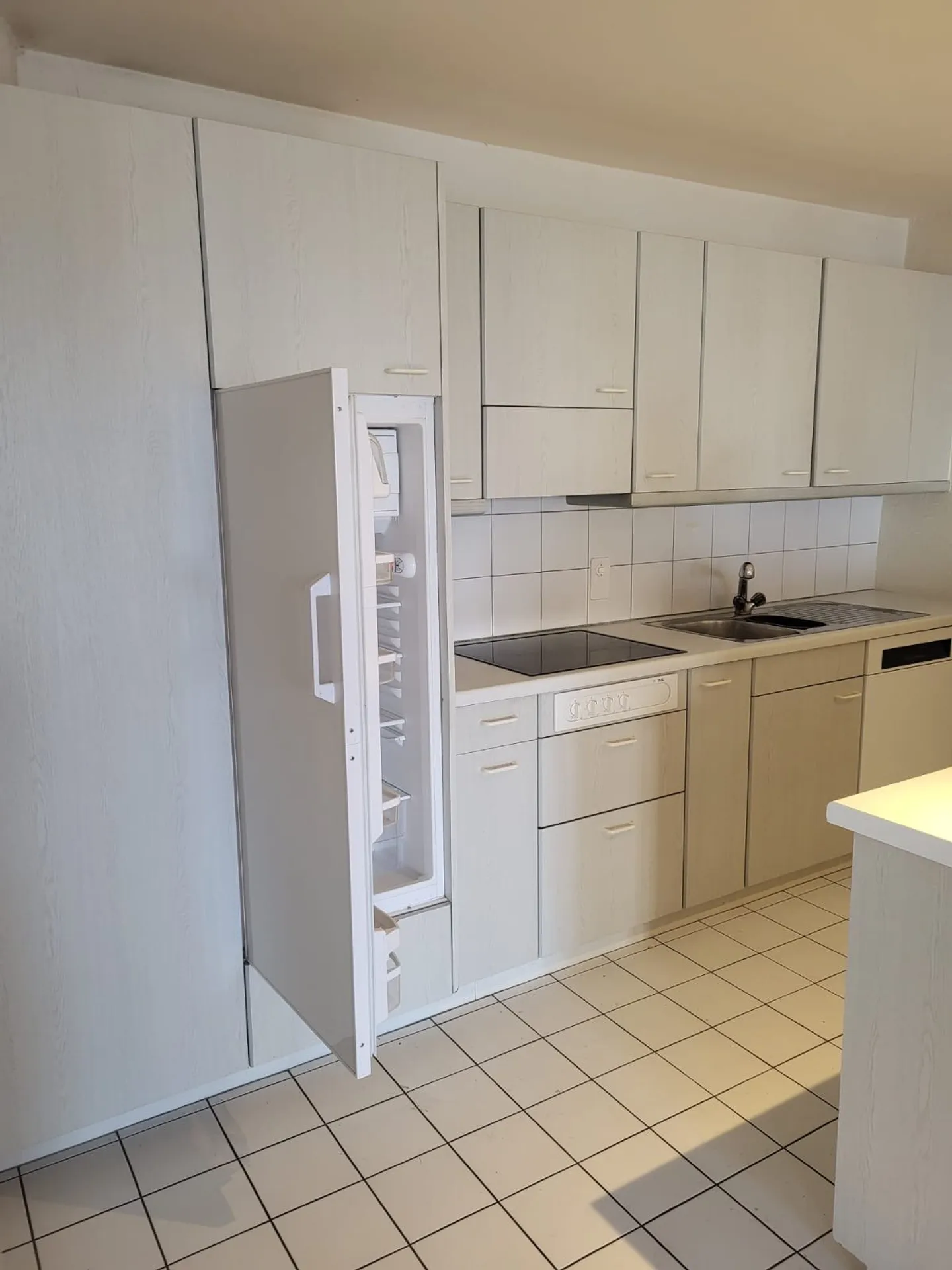 Charmante Wohnung in Nidau - Foto 3 von 25