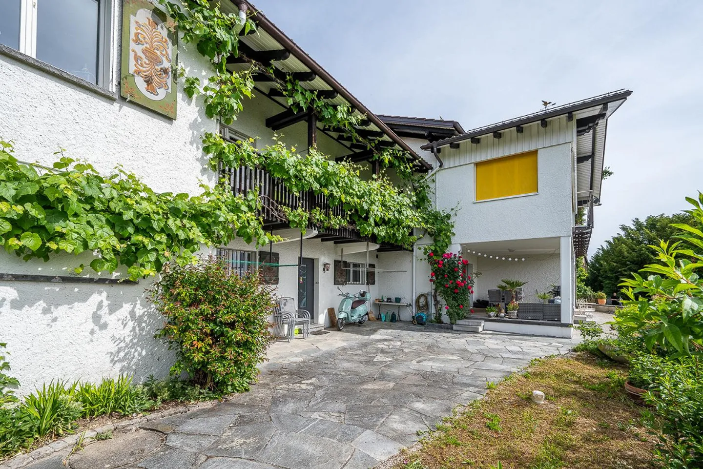 Two-family house with Säntis view on 1,512 m² plot - Photo 11 of 19
