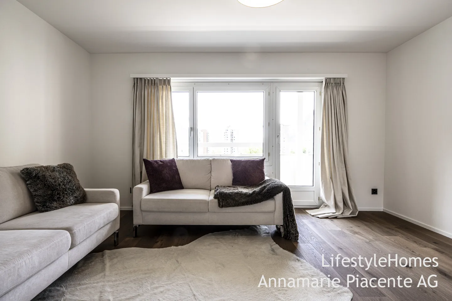 PENTHOUSE APARTMENT - Photo 28 of 29