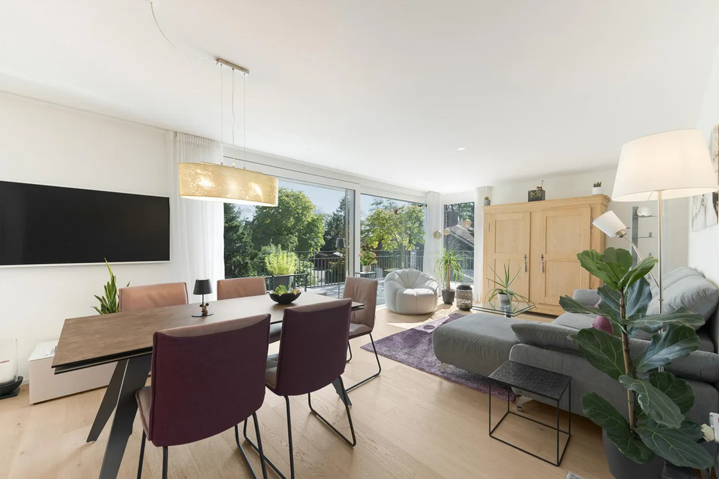 Stilvolle Attikawohnung mit Weitsicht - Foto 2 von 12