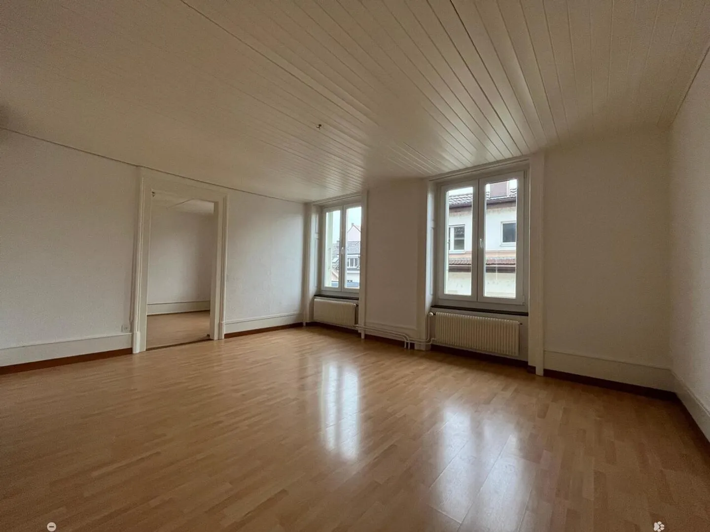 3-room apartment between the train station and Lake Biel - Photo 1 of 10