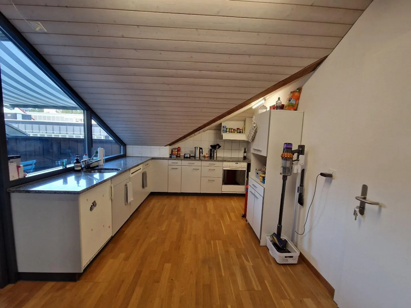 Appartamento affascinante con 2.5 stanze a Berna - Foto 1 di 8