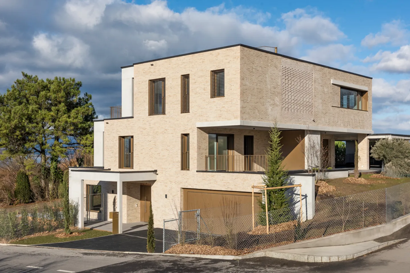 Anières – Nuovo Duplex Architettonico nel Cuore dei Vigneti con Giardino & Super Terrazze - Foto 29 di 30