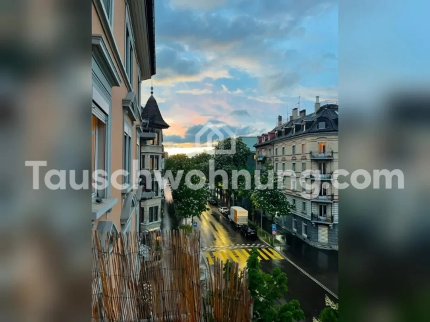 «[TAUSCHWOHNUNG] Zentrale 2,5 Zi-Whg m. Dachterasse & Balkon im Kreis 4» - Foto 2 von 6