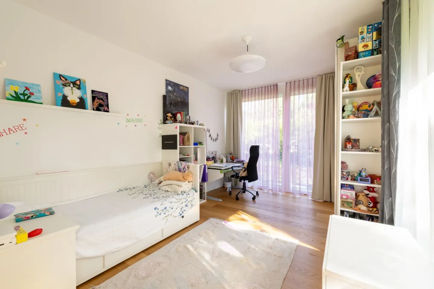 Exclusive garden apartment in the best location in Bottmingen! - Photo 18 of 24