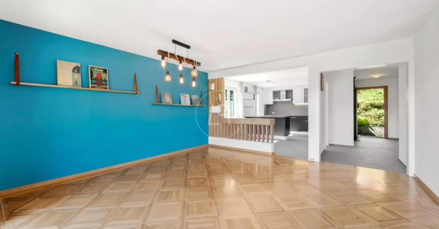 Charming Villa in Lutry - Photo 8 of 12