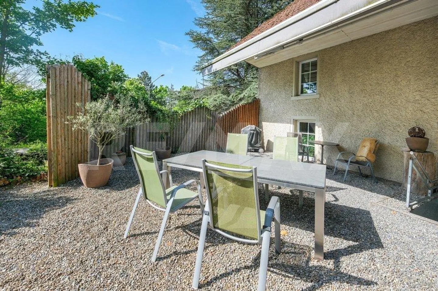 Property with renovated house section and great expansion potential - Photo 2 of 13