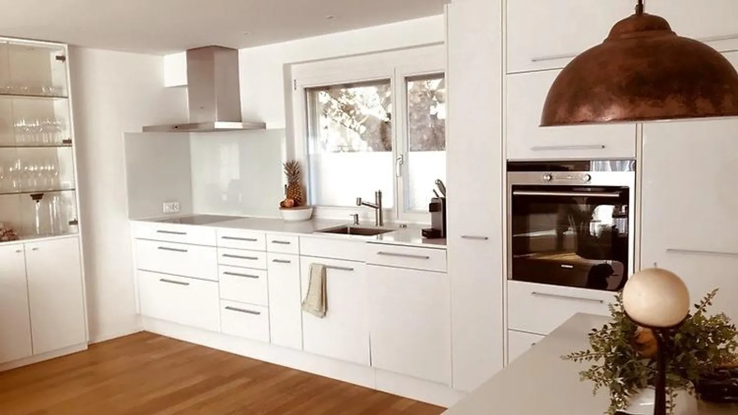 2½ ROOM APARTMENT IN BASEL - BINNINGEN, FURNISHED - Photo 1 of 6