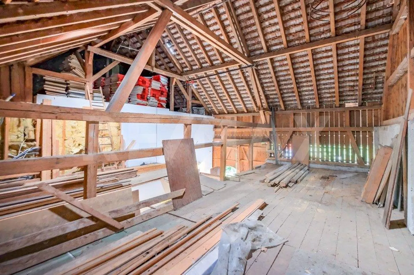 Property with renovated house section and great expansion potential - Photo 12 of 13