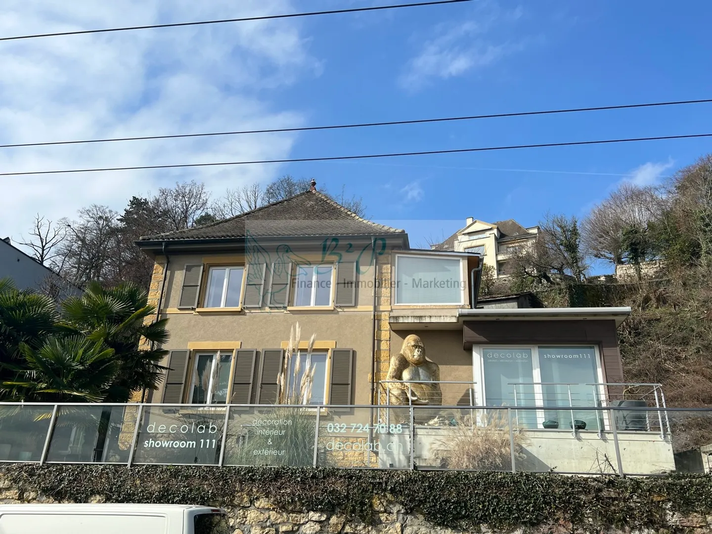 Wunderschöne Villa mit Terrasse und Seeblick - Foto 1 von 15