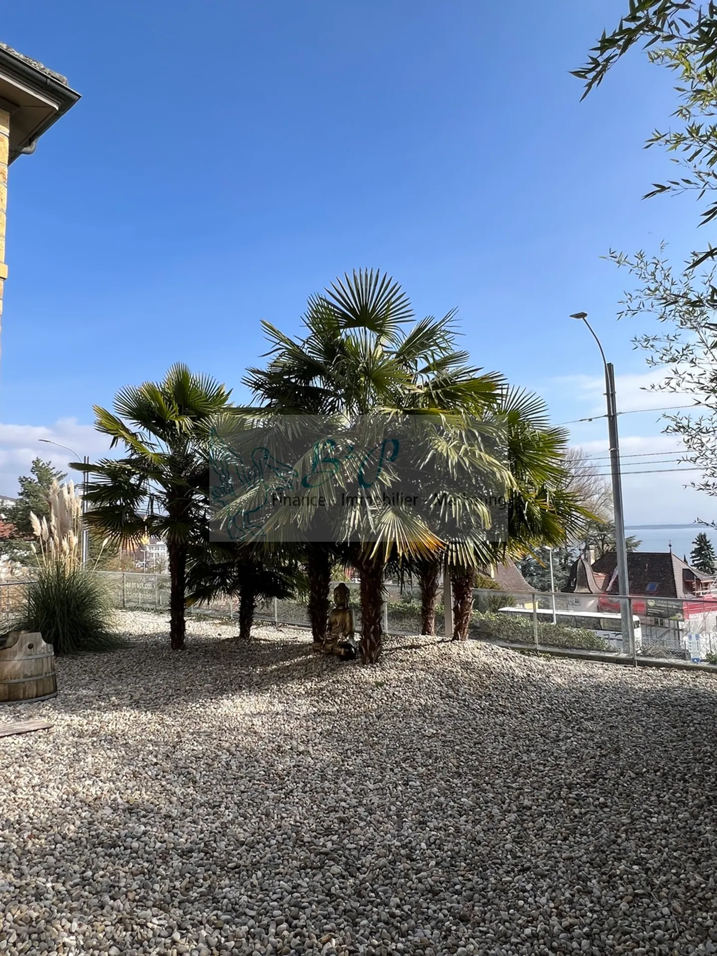 Wunderschöne Villa mit Terrasse und Seeblick - Foto 14 von 15