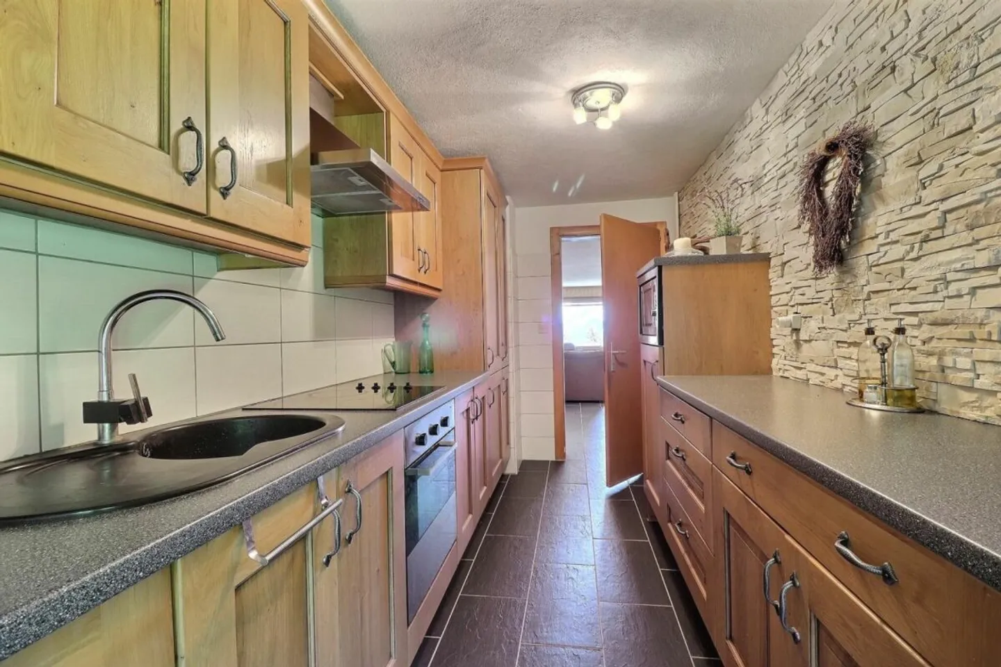 Four-Room Apartment in Villars-sur-Ollon - Photo 4 of 21