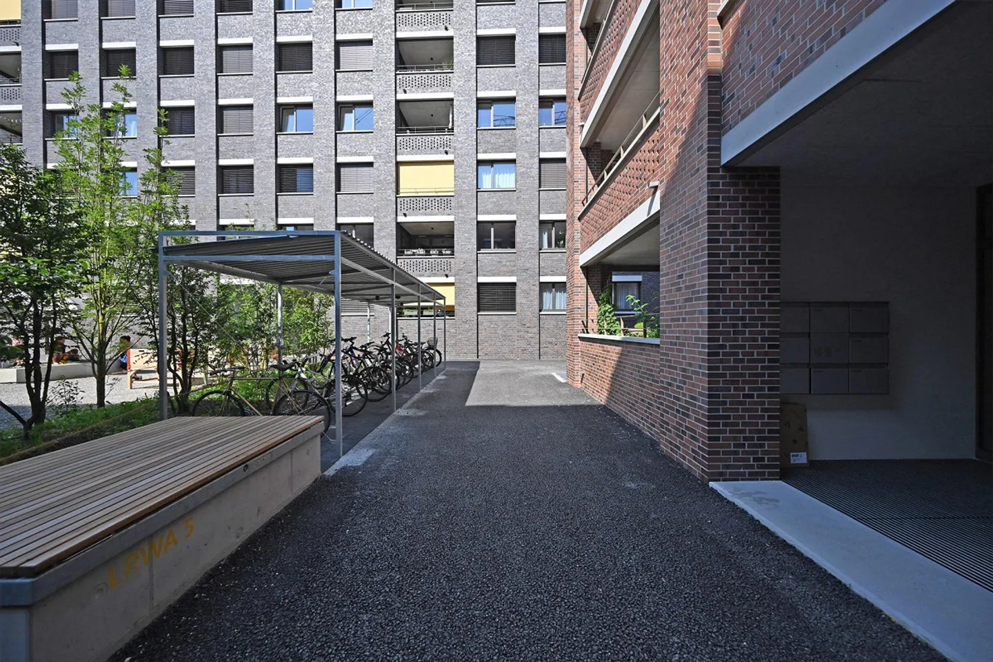 Looking for a new apartment? - Photo 2 of 13