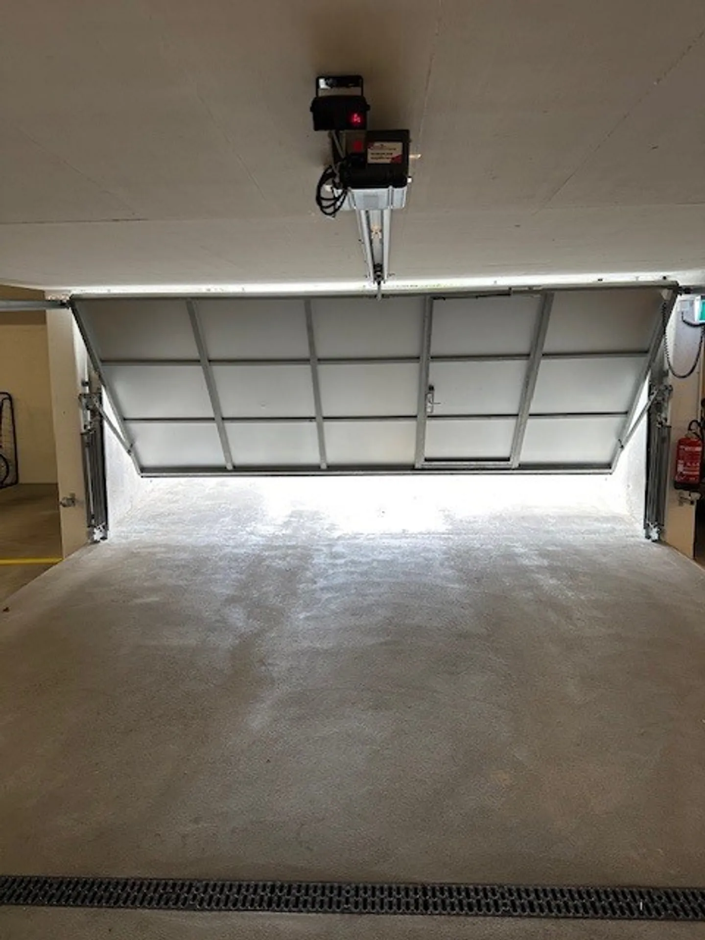 Garage in affitto - Foto 1 di 3