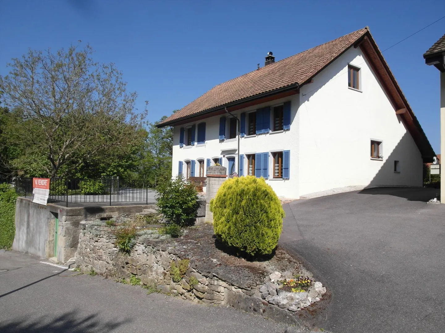 In vendita a Font (Estavayer-le-Lac) casa con annessi - Foto 7 di 31