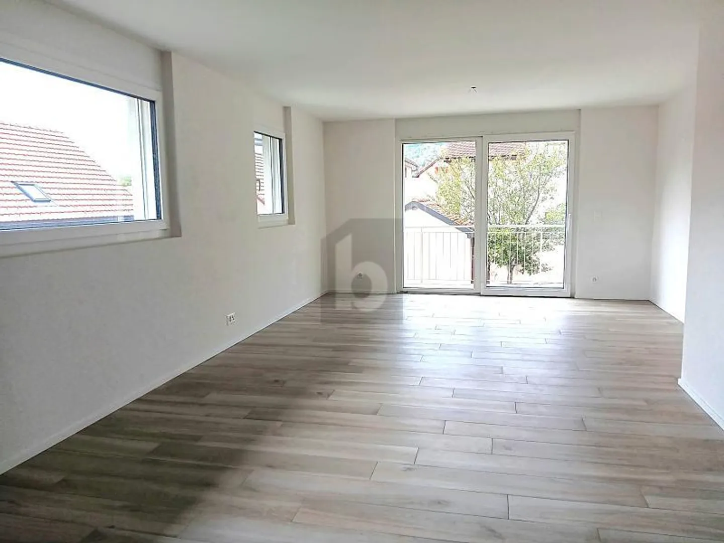 Appartement Moderne avec Vue - Photo 3 sur 6