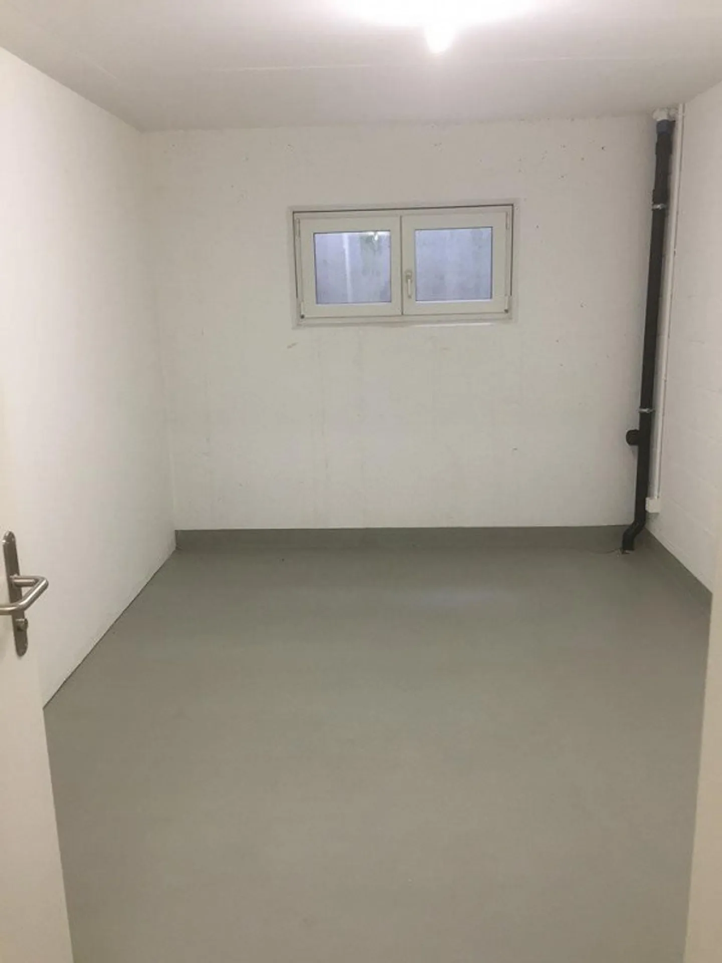 Your new craft room? - Photo 2 of 2