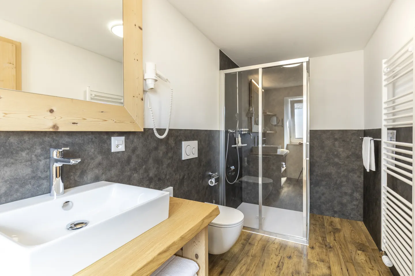 Gepflegter Hotel- und Restaurantbetrieb in Seenähe - Foto 4 von 9