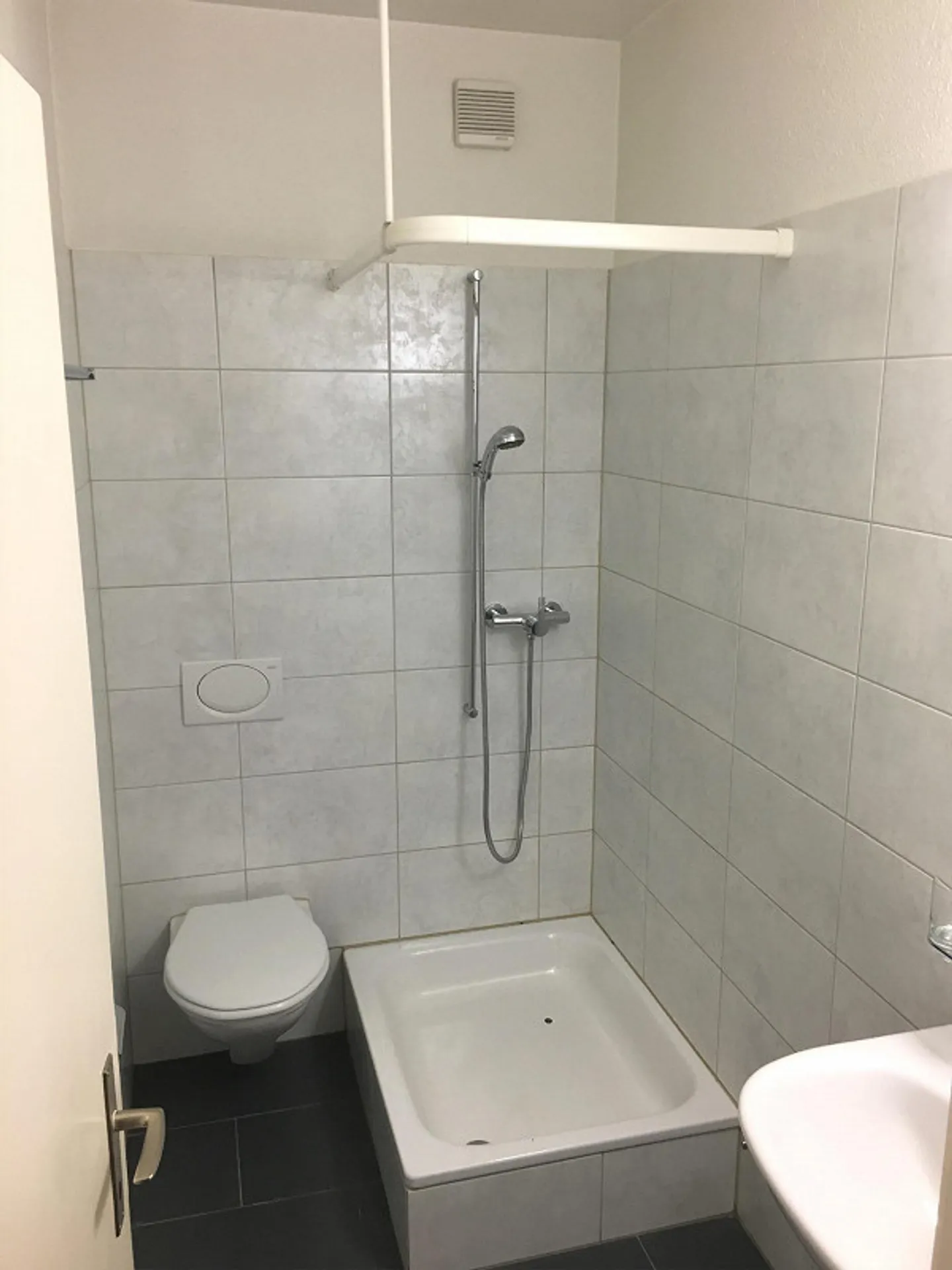 Renovierte Wohnung in Stadtnähe - Foto 2 von 5