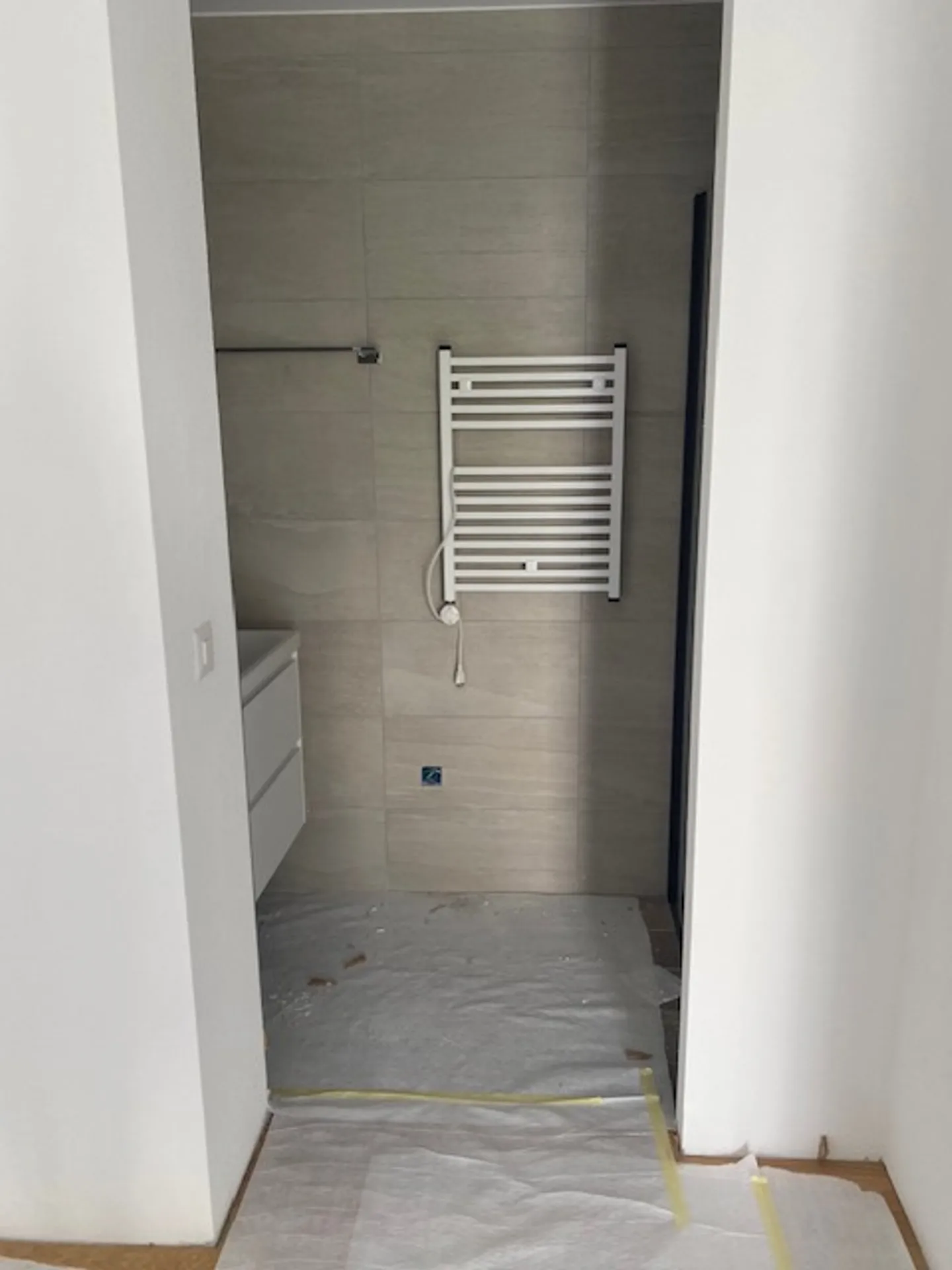 Zu verkaufen - NEUE Penthouse 3,5 Zimmer mit SÜD-Terrasse - Sion (VS) - Foto 11 von 17