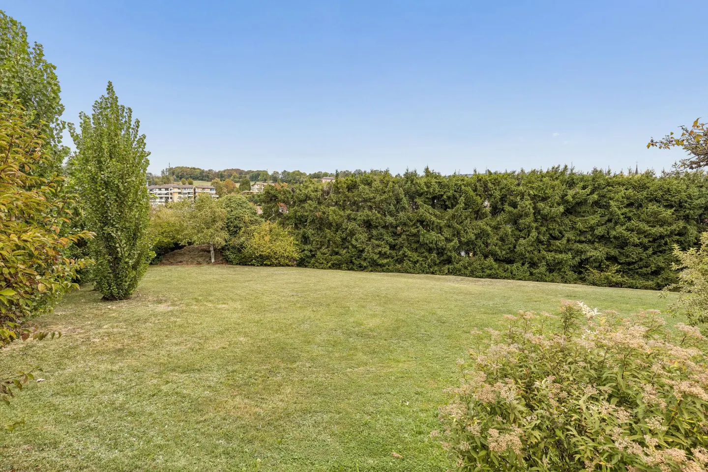 Baulandparzellen mit Seeblick - Foto 8 von 10