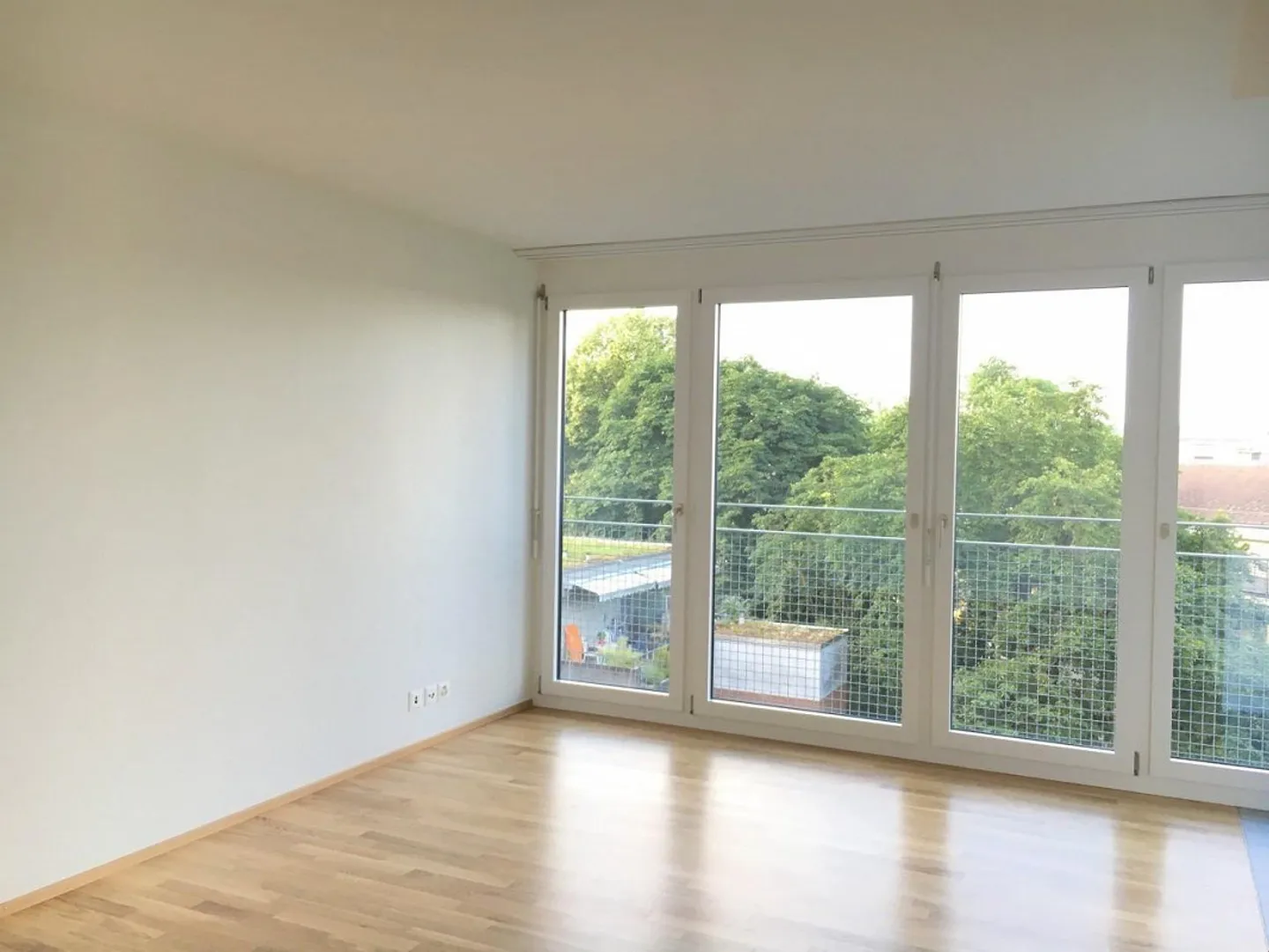 Beautiful 1.5 room apartment with great view - Photo 2 of 8