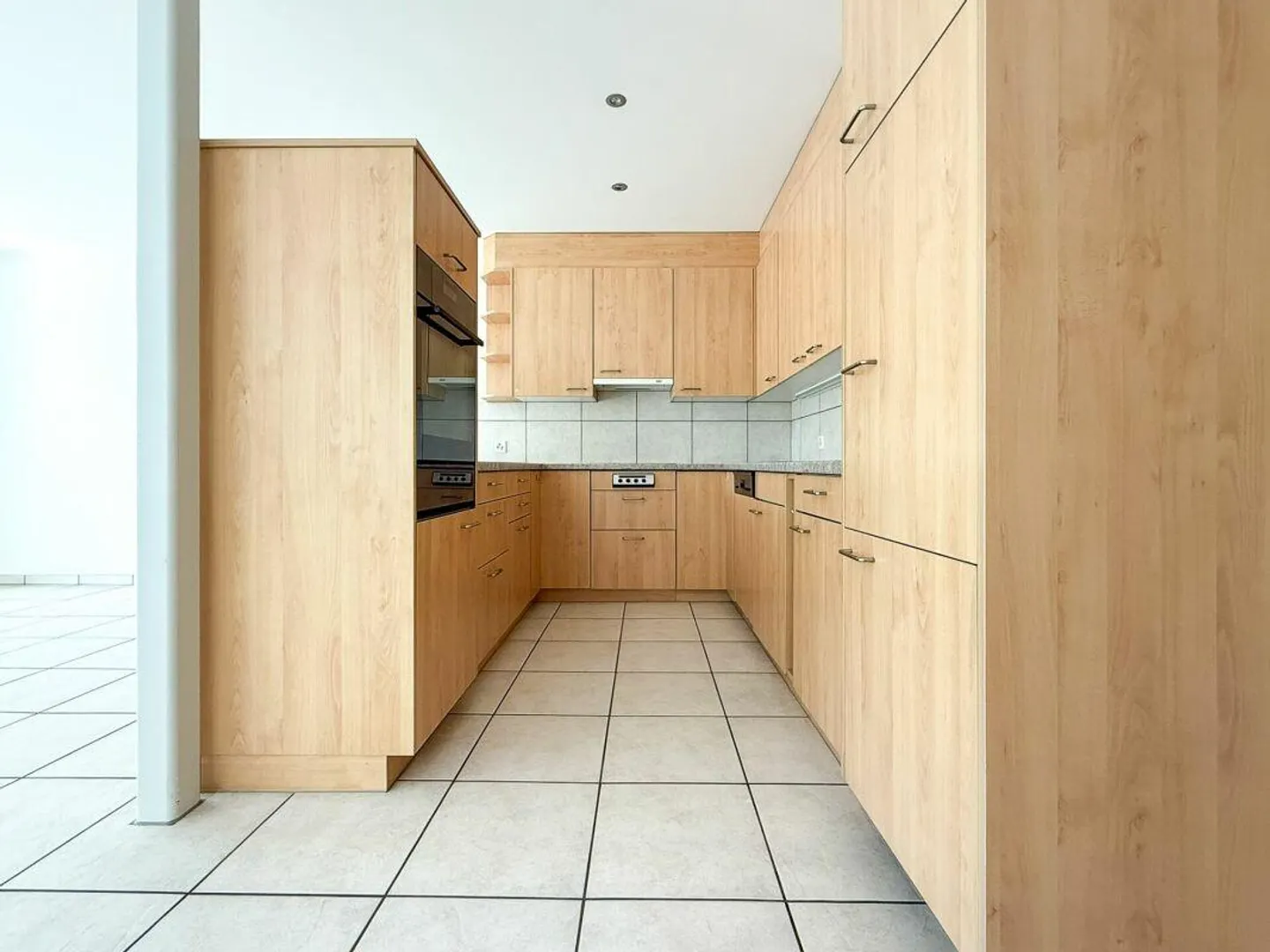 Geräumige 4.5-Zimmerwohnung - Foto 4 von 15