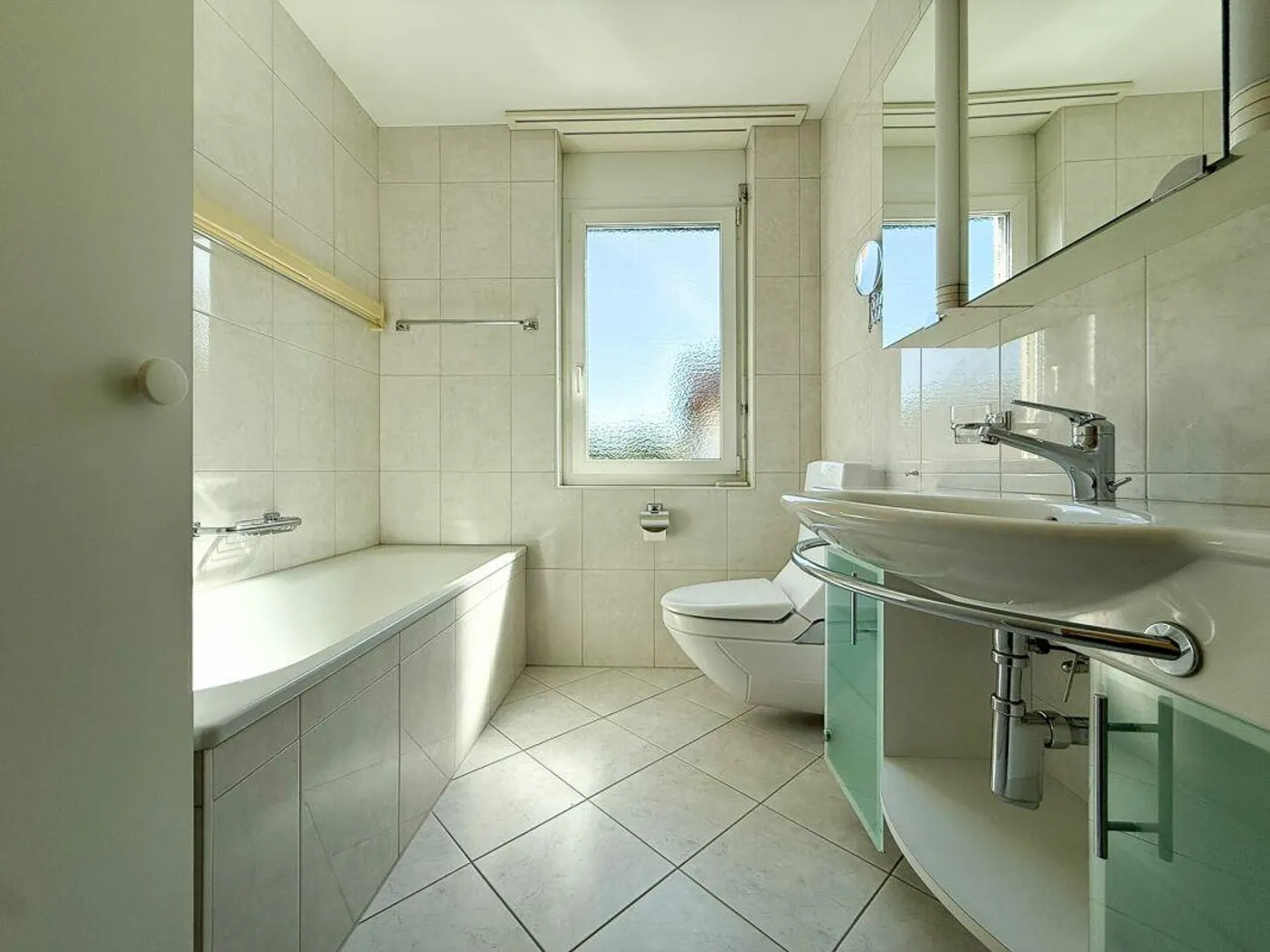 Geräumige 4.5-Zimmerwohnung - Foto 8 von 15