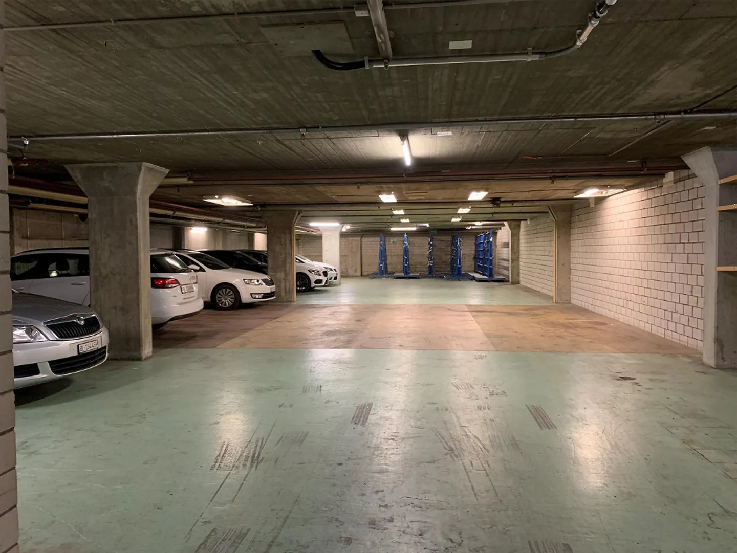 500 to 3,500 m² Commercial and Office Spaces - Photo 10 of 10