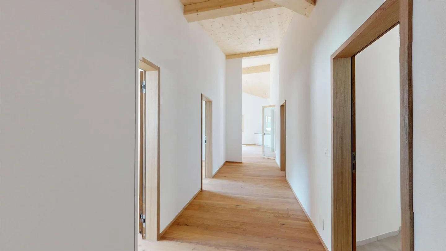 Appartamento mansardato 4½ locali nella zona ricreativa di Prättigau - Foto 7 di 11