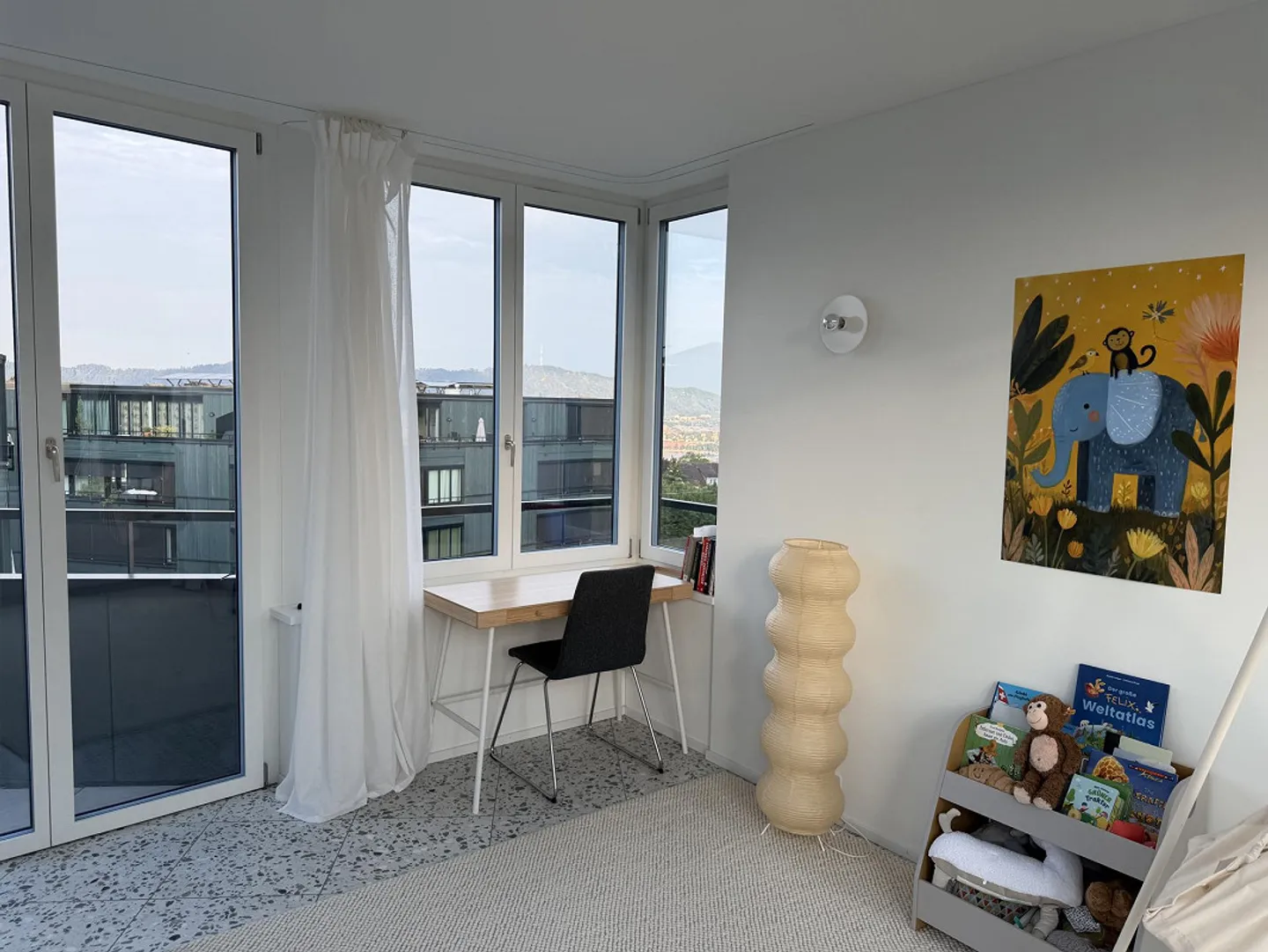 Helle 3½-Zimmer-Attikawohnung mit drei Balkonen und Weitsicht - Photo 8 sur 12